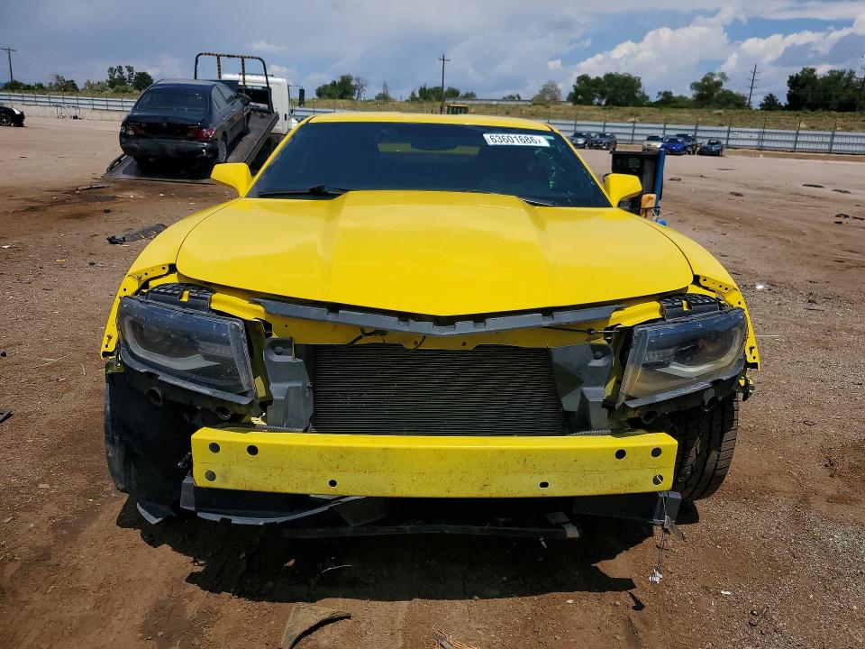 Продажа на аукционе авто 2015 Chevrolet Camaro, vin: 2G1FB1E35F9310875, номер лота: 63601686