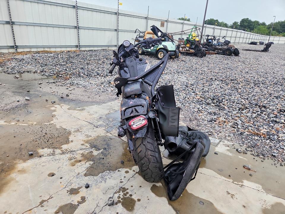 60792726 :رقم المزاد ، 1HD1YWA17SB032943 vin ، 2025 Harley-davidson Fxlrs مزاد بيع