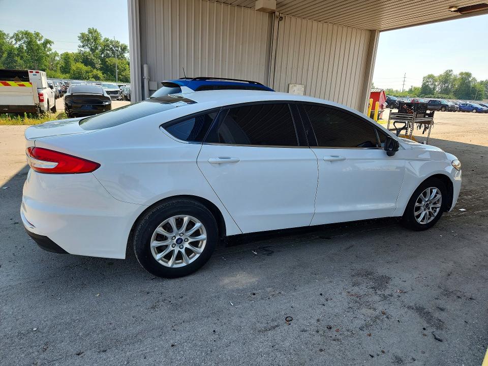 Продаж на аукціоні авто 2020 Ford Fusion, vin: 3FA6P0G72LR160948, номер лоту: 61108656