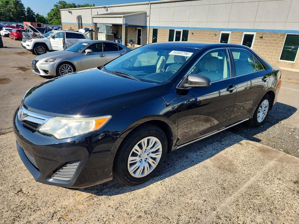 Продаж на аукціоні авто 2014 Toyota Camry, vin: 4T4BF1FK8ER352668, номер лоту: 59580296