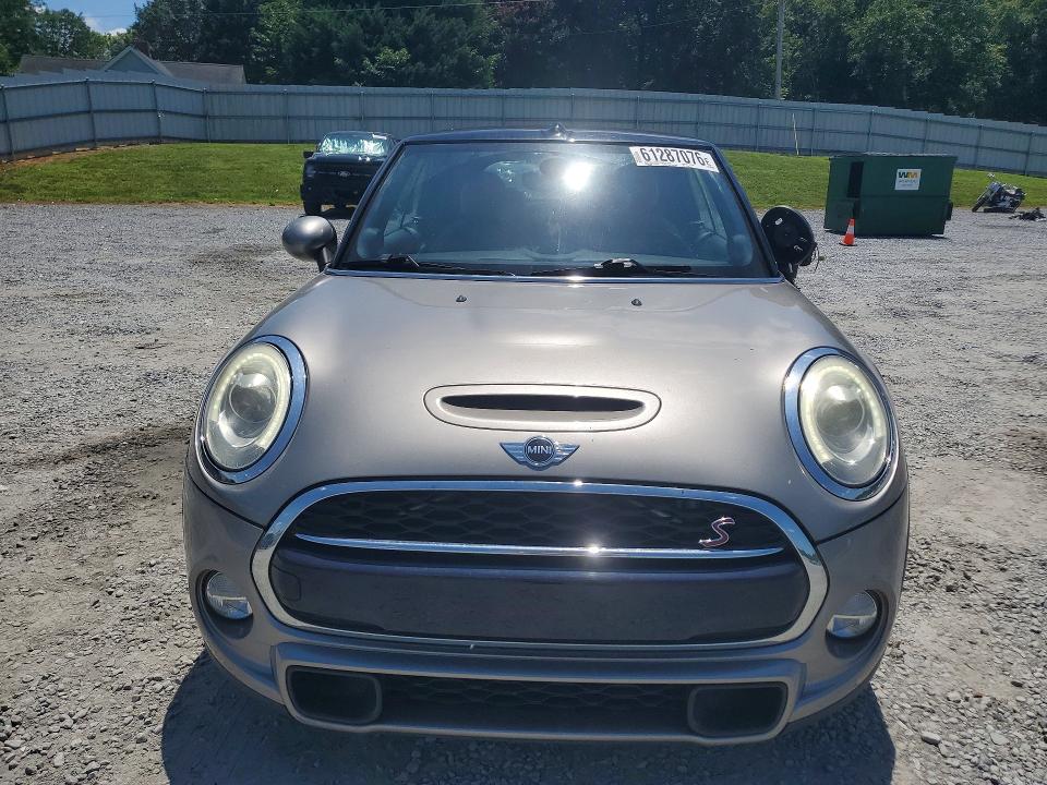 Продаж на аукціоні авто 2017 Mini Cooper, vin: WMWWG9C31H3C81199, номер лоту: 61287076