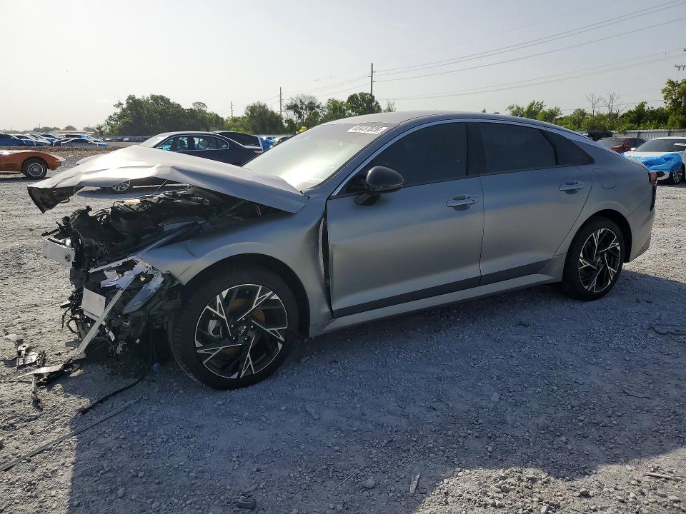 60437826 :رقم المزاد ، KNAG64J71S5364852 vin ، 2025 Kia K5 مزاد بيع