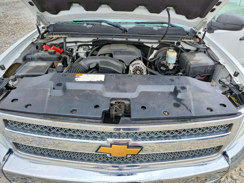 Auction sale of the 2013 Chevrolet Silverado, vin: 1GCRKSE76DZ151736, lot number: 62811246