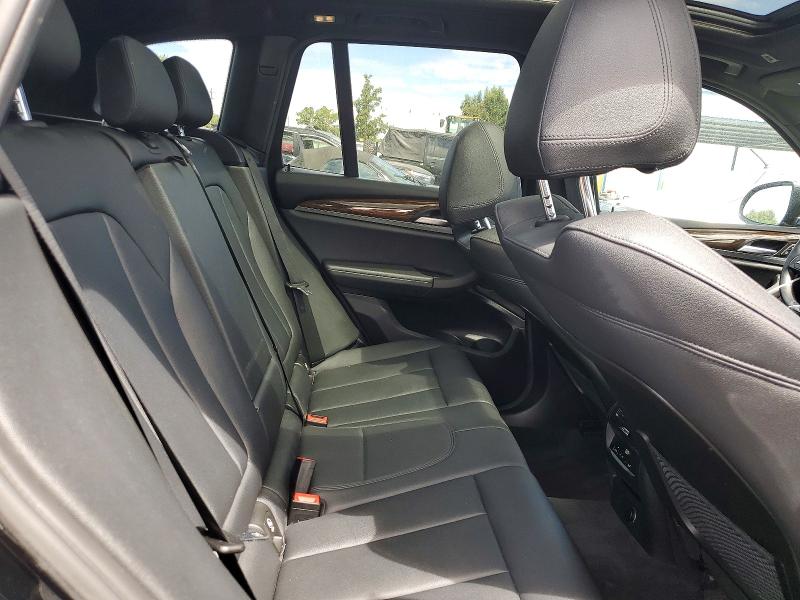 61973736 :رقم المزاد ، 5UXTR7C50KLF23962 vin ، 2019 Bmw X3 مزاد بيع