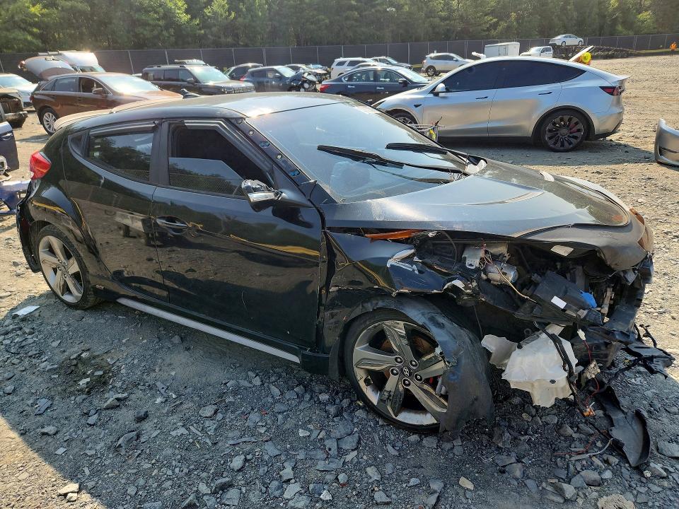 Продаж на аукціоні авто 2015 Hyundai Veloster, vin: KMHTC6AE5FU225688, номер лоту: 62222026
