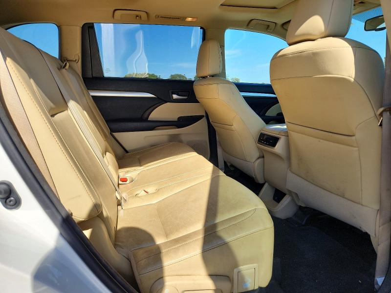 61378466 :رقم المزاد ، 5TDKKRFH8ES029092 vin ، 2014 Toyota Highlander مزاد بيع