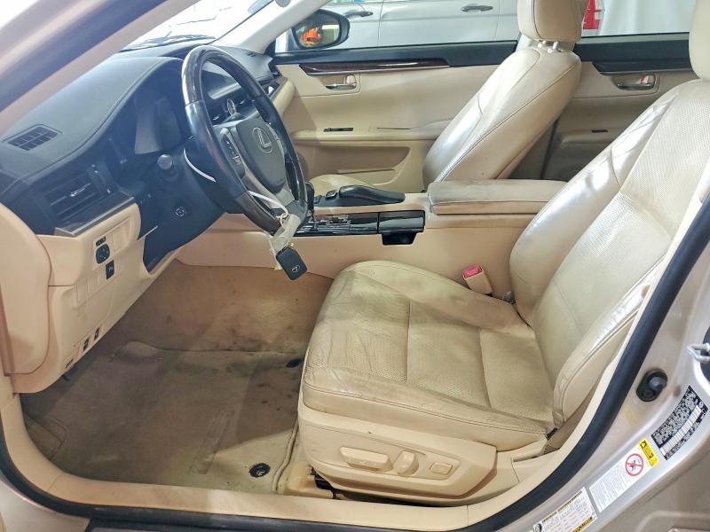 60202726 :رقم المزاد ، JTHBK1GG3D2075215 vin ، 2013 Lexus Es مزاد بيع