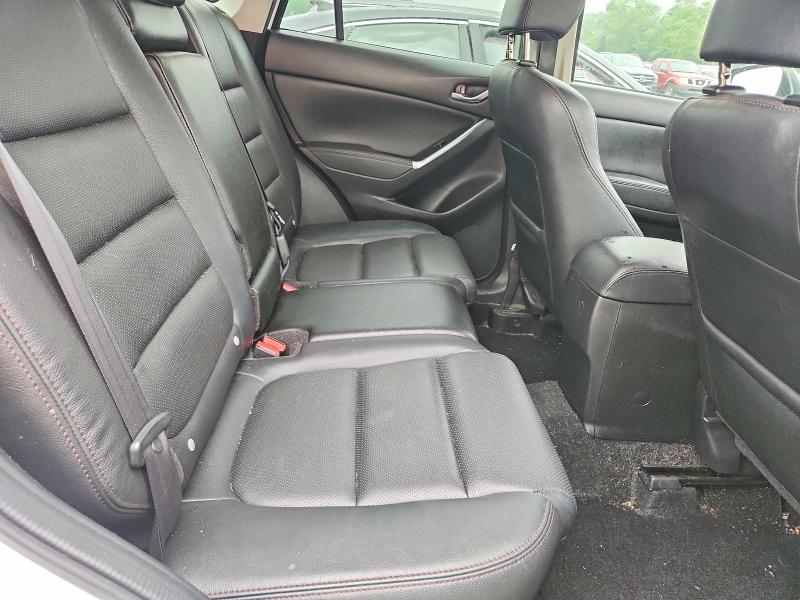60930976 :رقم المزاد ، JM3KE4DY3G0712554 vin ، 2016 Mazda Cx-5 مزاد بيع