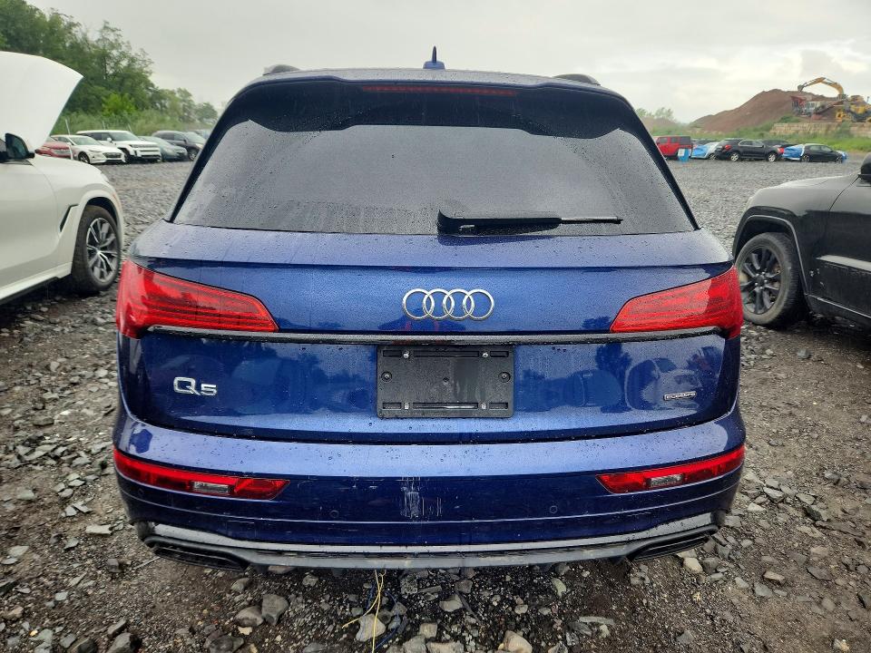 61573656 :رقم المزاد ، WA1GAAFYXS2052347 vin ، 2025 Audi Q5 مزاد بيع