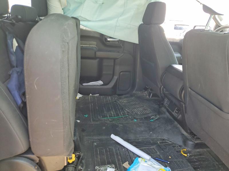 62323576 :رقم المزاد ، 3GCPYAEK8MG358830 vin ، 2021 Chevrolet Silverado مزاد بيع