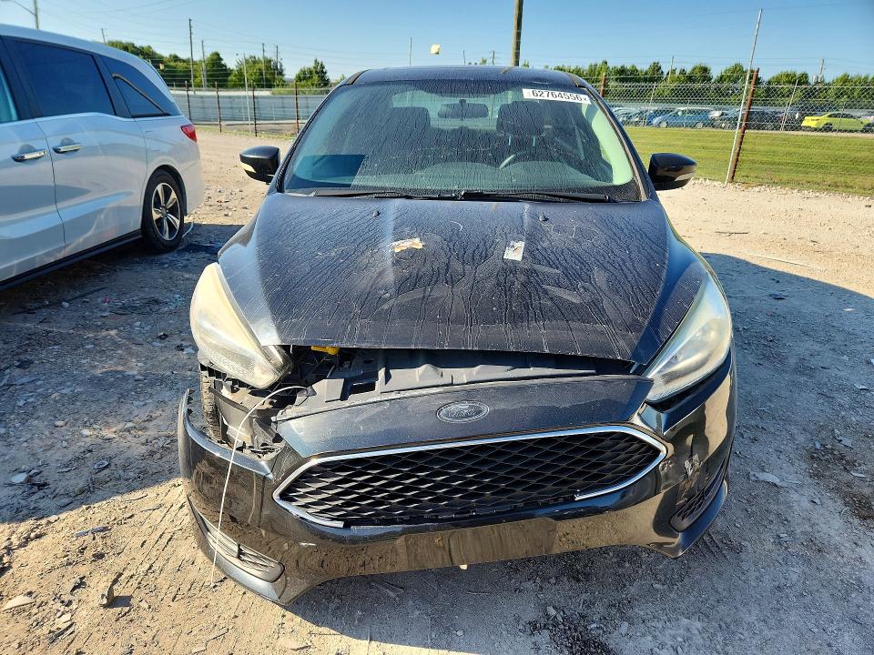 62764556 :رقم المزاد ، 1FADP3F24FL340627 vin ، 2015 Ford Focus مزاد بيع