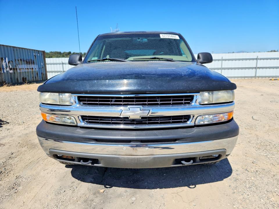 2002 Chevrolet Tahoe მანქანა იყიდება აუქციონზე, vin: 1GNEK13T62R136845, აუქციონის ნომერი: 62705866