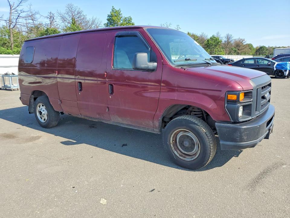 62677076 :رقم المزاد ، 1FTNE14W28DA33436 vin ، 2008 Ford Econoline مزاد بيع