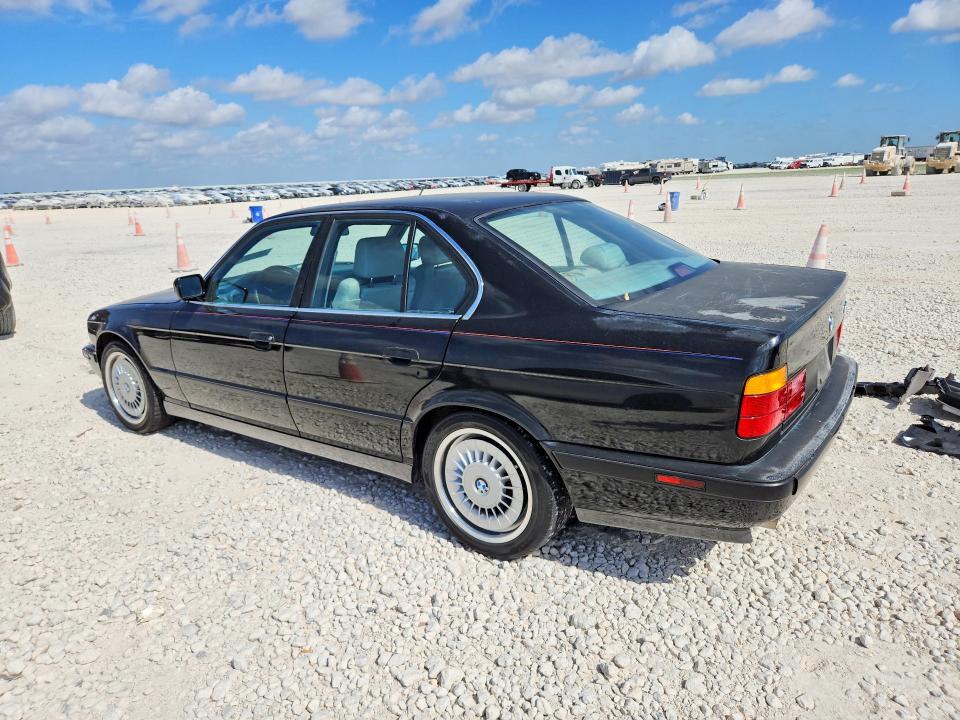 1991 Bmw M5 მანქანა იყიდება აუქციონზე, vin: WBSHD9313MBK06075, აუქციონის ნომერი: 60239286