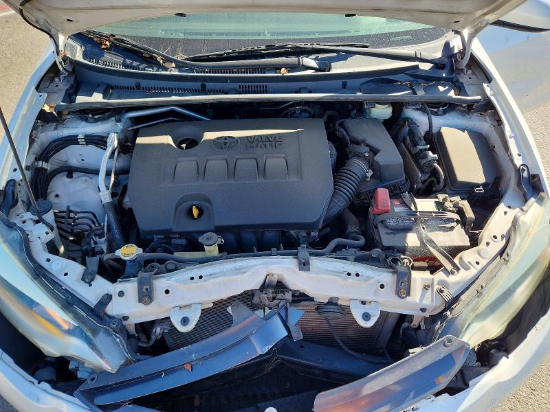 59725286 :رقم المزاد ، 5YFBPRHE8FP183543 vin ، 2015 Toyota Corolla مزاد بيع