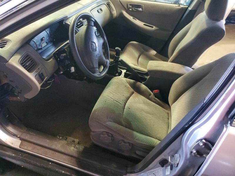 2001 Honda Accord მანქანა იყიდება აუქციონზე, vin: 1HGCG65501A104047, აუქციონის ნომერი: 57911076