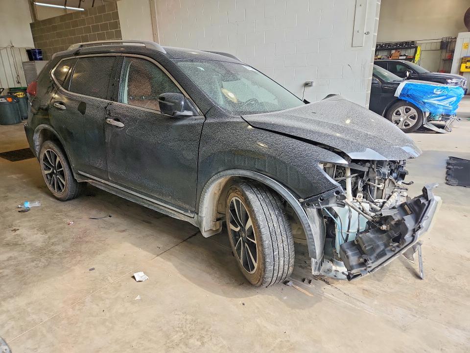 Продажа на аукционе авто 2018 Nissan Rogue, vin: JN8AT2MVXJW330504, номер лота: 61723716