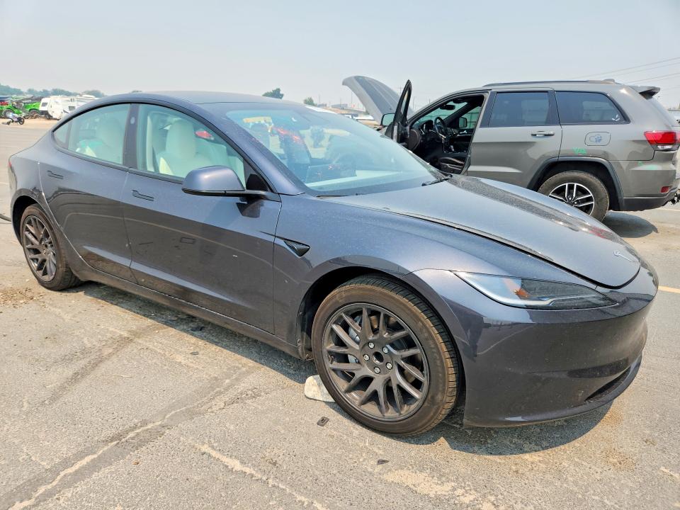 62854896 :رقم المزاد ، 5YJ3E1EAXRF849251 vin ، 2024 Tesla Model 3 مزاد بيع