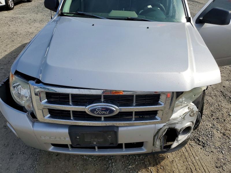 2009 Ford Escape მანქანა იყიდება აუქციონზე, vin: 1FMCU03789KB71036, აუქციონის ნომერი: 61900976