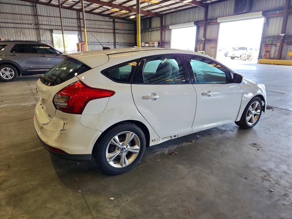 62110606 :رقم المزاد ، 1FADP3K27DL266297 vin ، 2013 Ford Focus مزاد بيع