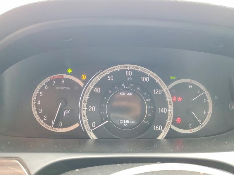 60147786 :رقم المزاد ، 1HGCR2F00GA064115 vin ، 2016 Honda Accord مزاد بيع