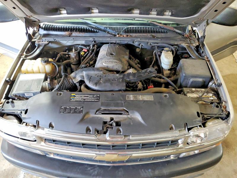 61922116 :رقم المزاد ، 3GNEC16Z55G165934 vin ، 2005 Chevrolet Suburban مزاد بيع