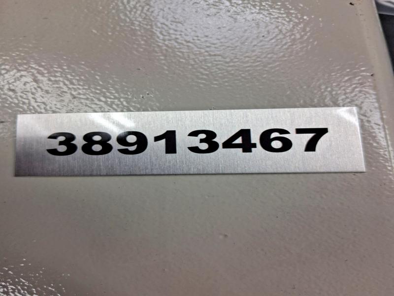 62107156 :رقم المزاد ، 38913467 vin ، 2026 Others 2026 24 Pcs Floor Anchor Pots مزاد بيع