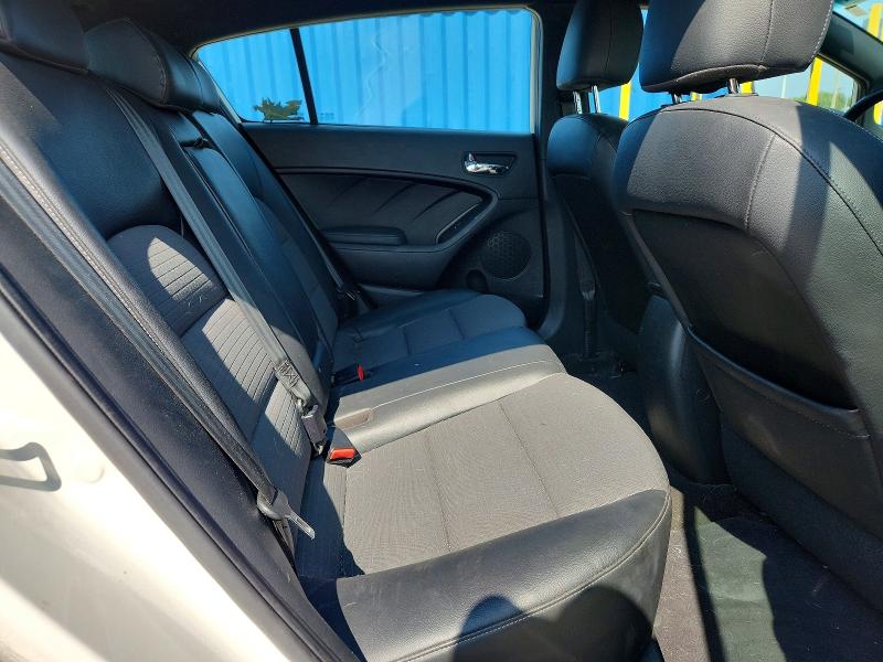 2016 Kia Forte მანქანა იყიდება აუქციონზე, vin: KNAFZ5A35G5498745, აუქციონის ნომერი: 60918086