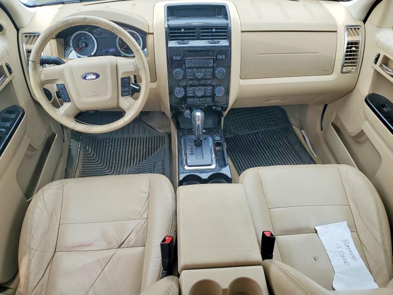 60867866 :رقم المزاد ، 1FMCU9E72BKC65629 vin ، 2011 Ford Escape مزاد بيع