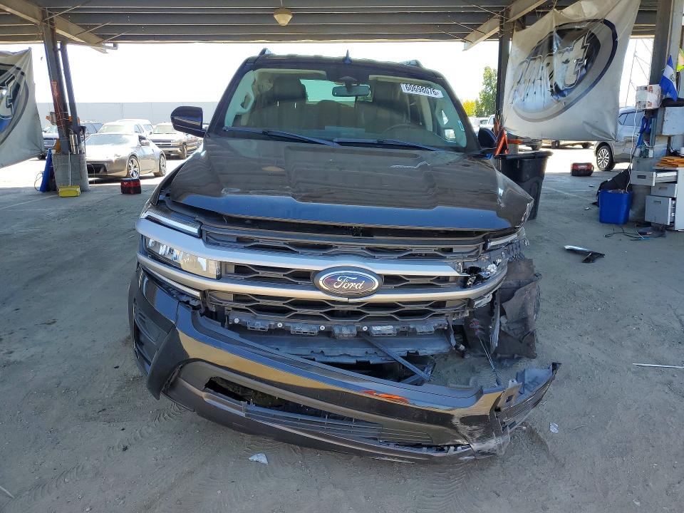 2024 Ford Expedition მანქანა იყიდება აუქციონზე, vin: 1FMJK1J81REA44903, აუქციონის ნომერი: 60698076