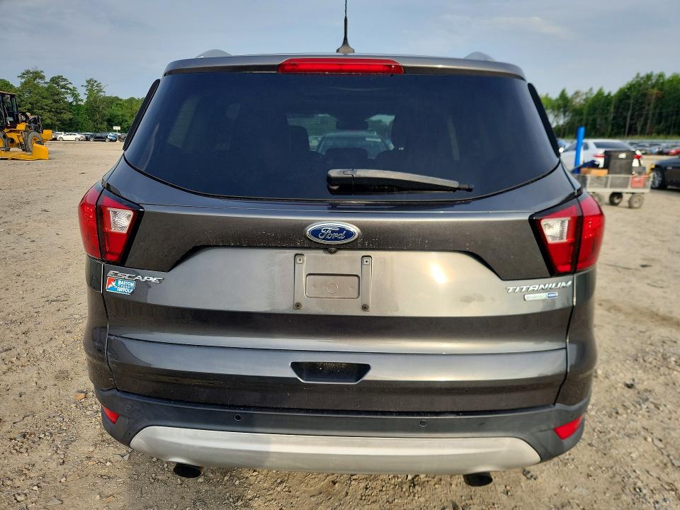 Продаж на аукціоні авто 2019 Ford Escape, vin: 1FMCU9J94KUB21740, номер лоту: 61790976