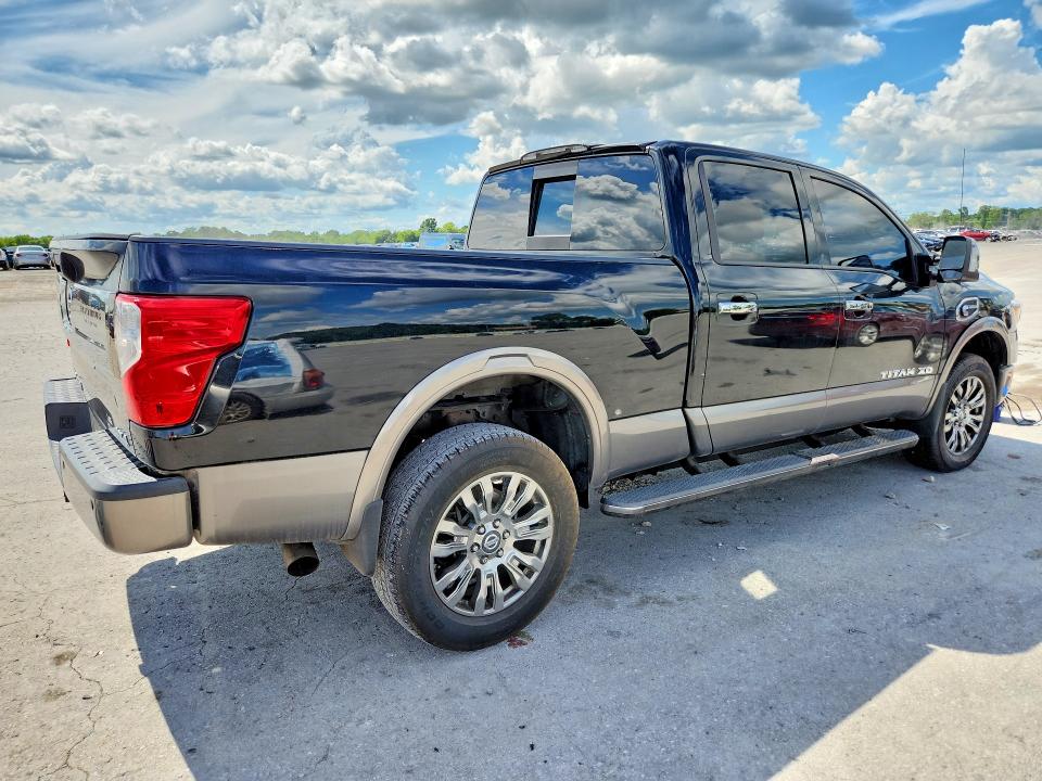 2017 Nissan Titan Xd მანქანა იყიდება აუქციონზე, vin: 1N6BA1F47HN563239, აუქციონის ნომერი: 60889976