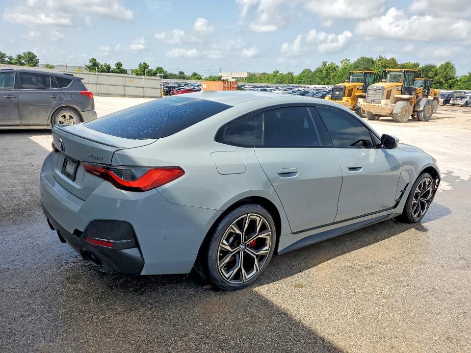 61770986 :رقم المزاد ، WBA63AV04NFM10284 vin ، 2022 Bmw 430i مزاد بيع