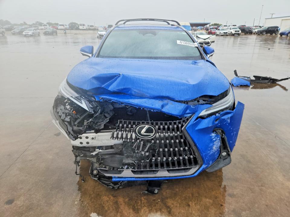 61369526 :رقم المزاد ، JTJHKCFZ4P2015214 vin ، 2023 Lexus Nx مزاد بيع