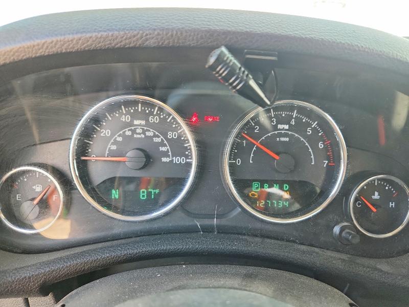61045736 :رقم المزاد ، 1C4BJWEG2CL180910 vin ، 2012 Jeep Wrangler Unlimited مزاد بيع