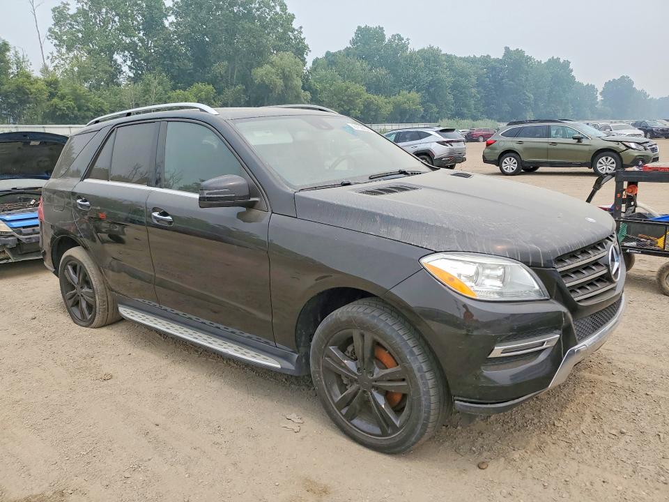 61592886 :رقم المزاد ، 4JGDA5HB3EA415568 vin ، 2014 Mercedes-benz Ml مزاد بيع