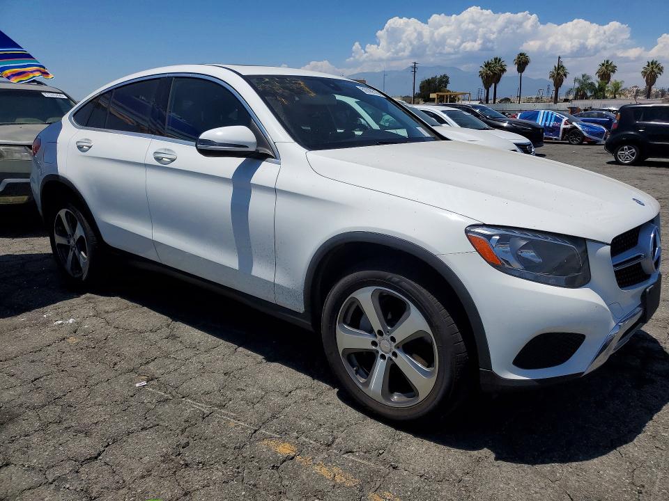 59398516 :رقم المزاد ، WDC0J4KB6HF155724 vin ، 2017 Mercedes-benz Glc Coupe مزاد بيع
