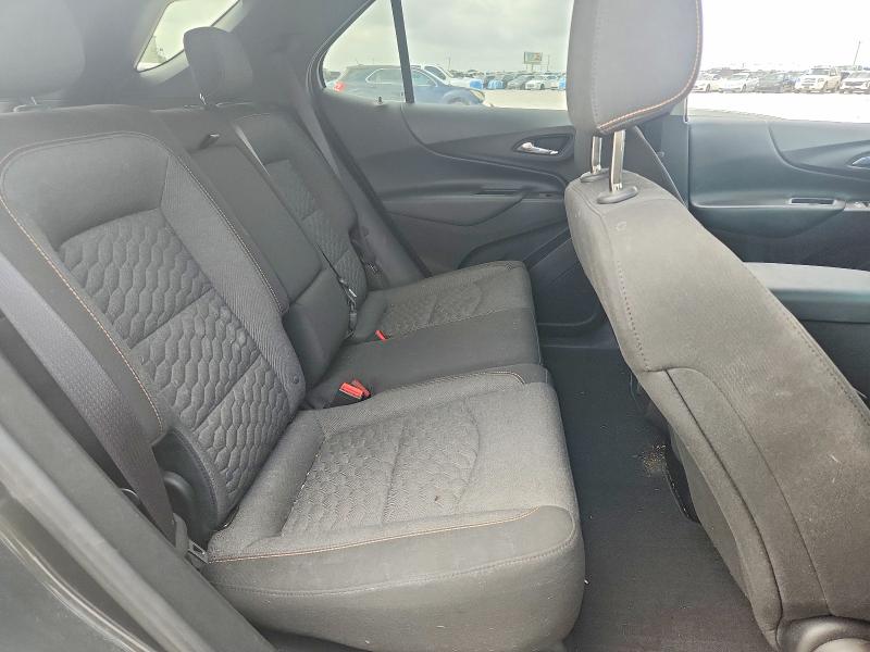 2018 Chevrolet Equinox მანქანა იყიდება აუქციონზე, vin: 2GNAXJEV2J6174131, აუქციონის ნომერი: 61310776
