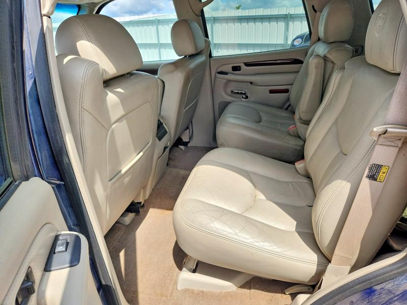 2005 Cadillac Escalade მანქანა იყიდება აუქციონზე, vin: 1GYEK63N05R117326, აუქციონის ნომერი: 62026176