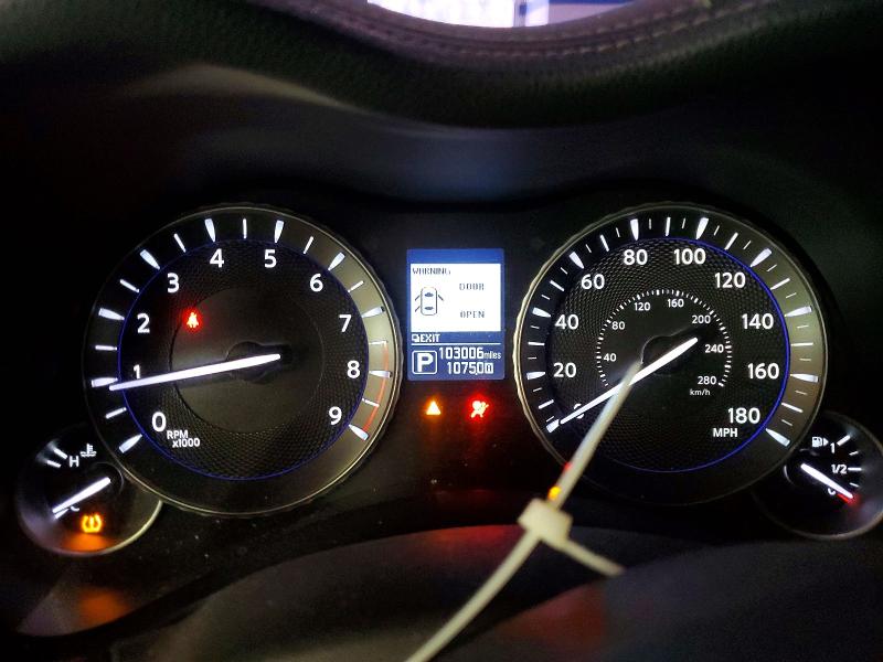 58600876 :رقم المزاد ، JN1BY1AP1FM541260 vin ، 2015 Infiniti Q70 مزاد بيع