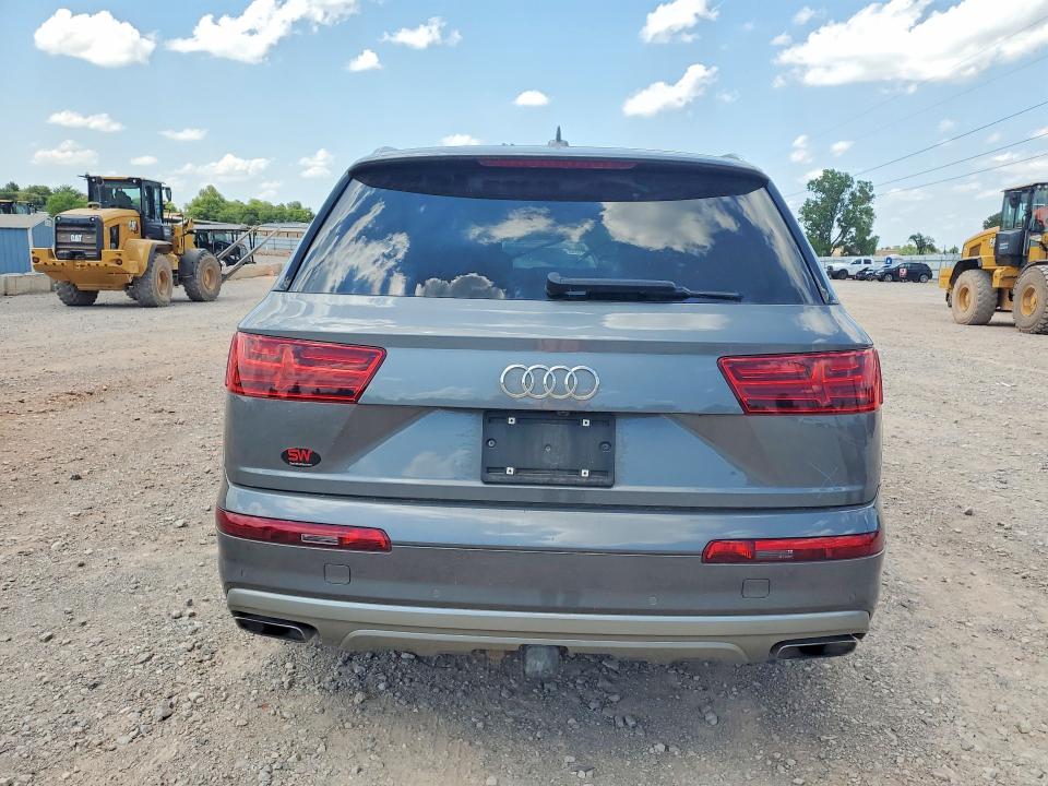 Продажа на аукционе авто 2018 Audi Q7, vin: WA1VAAF70JD016829, номер лота: 60049746