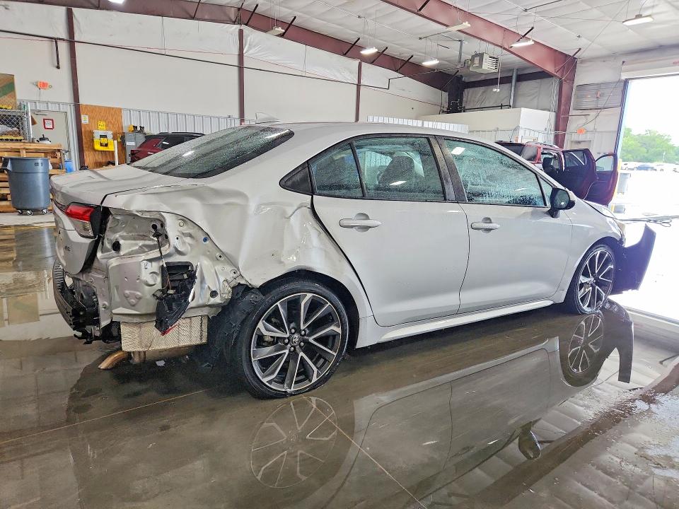 60260356 :رقم المزاد ، 5YFEPMAE5MP193485 vin ، 2021 Toyota Corolla مزاد بيع