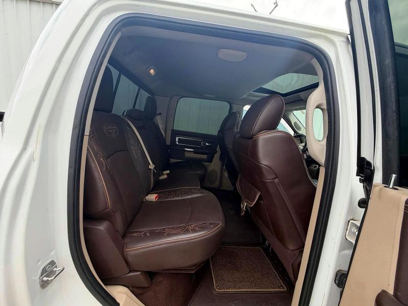 62360486 :رقم المزاد ، 3C63RRKL0GG137824 vin ، 2016 Ram 3500 مزاد بيع