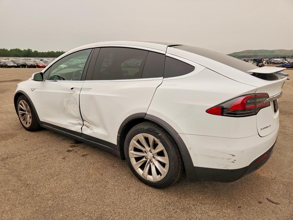 Продаж на аукціоні авто 2016 Tesla Model X, vin: 5YJXCBE28GF013425, номер лоту: 60223596