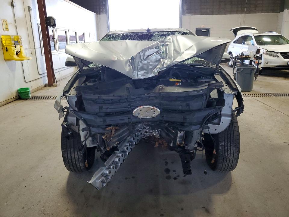 61052806 :رقم المزاد ، 2FMDK4JC3EBB39150 vin ، 2014 Ford Edge مزاد بيع