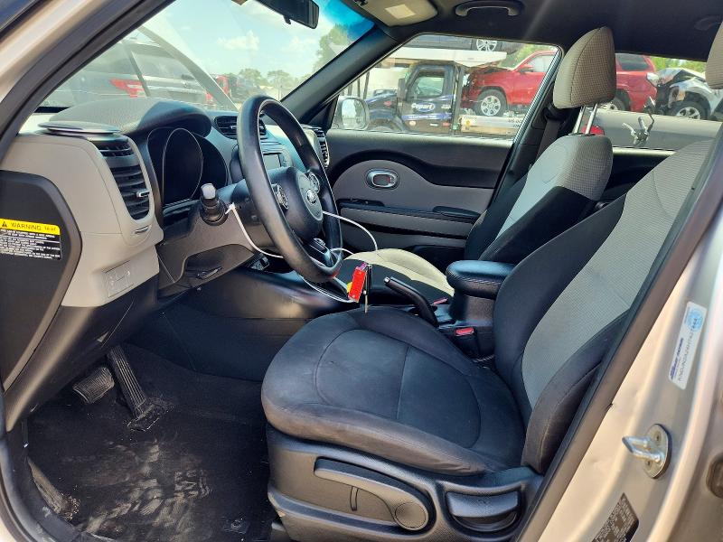61095566 :رقم المزاد ، KNDJN2A24H7427444 vin ، 2017 Kia Soul مزاد بيع