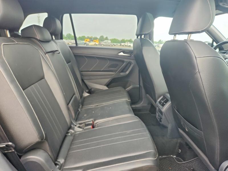 61392246 :رقم المزاد ، 3VVCB7AX2PM137512 vin ، 2023 Volkswagen Tiguan مزاد بيع
