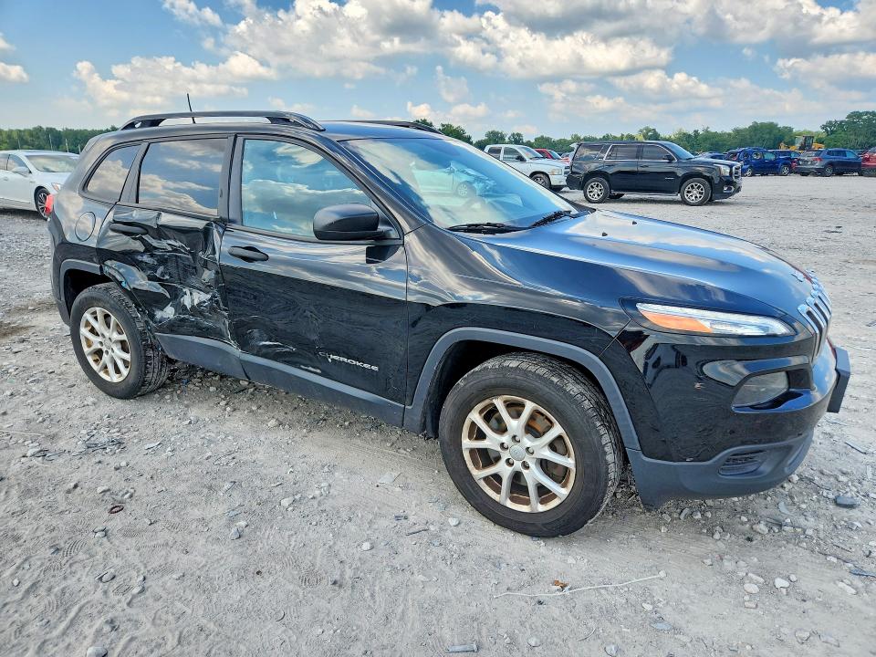 Продаж на аукціоні авто 2017 Jeep Cherokee, vin: 1C4PJMAB0HW656257, номер лоту: 61005896