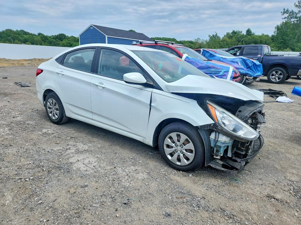2015 Hyundai Accent მანქანა იყიდება აუქციონზე, vin: KMHCT4AE8FU797536, აუქციონის ნომერი: 60541376