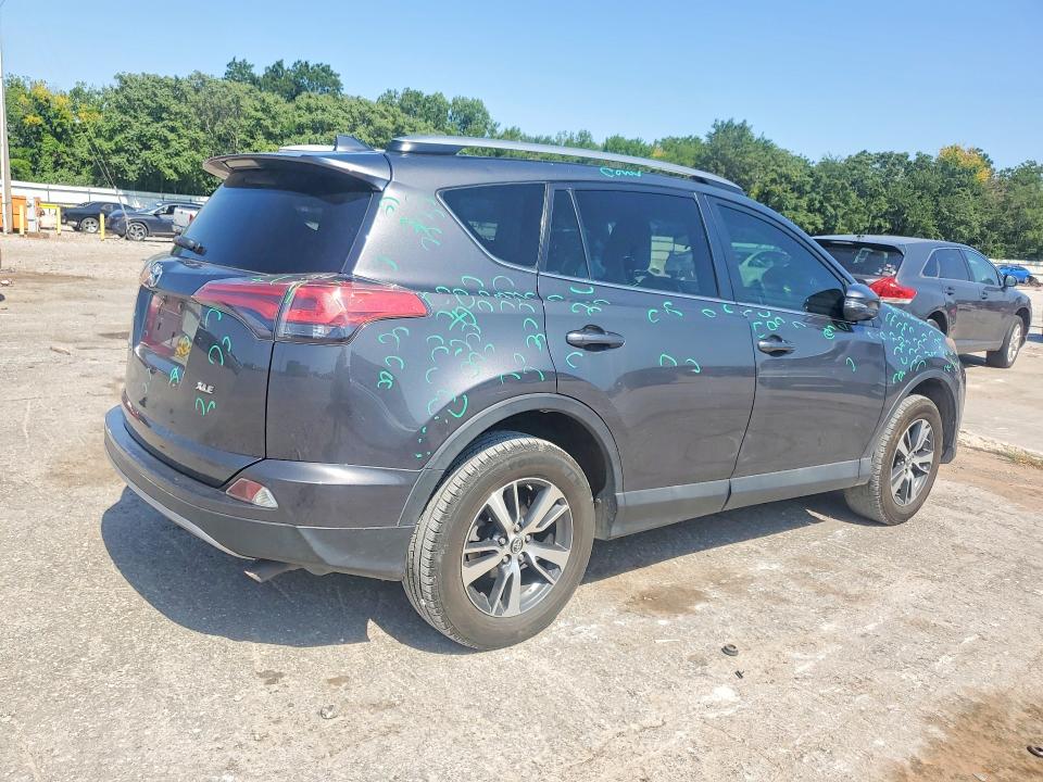 Продаж на аукціоні авто 2018 Toyota Rav4, vin: 2T3WFREV9JW516145, номер лоту: 60261806